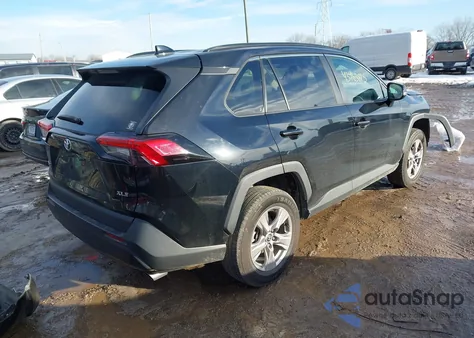 2022 Toyota Rav4 Xle из США, поврежденный, VIN 2T3W1RFVXNW206217